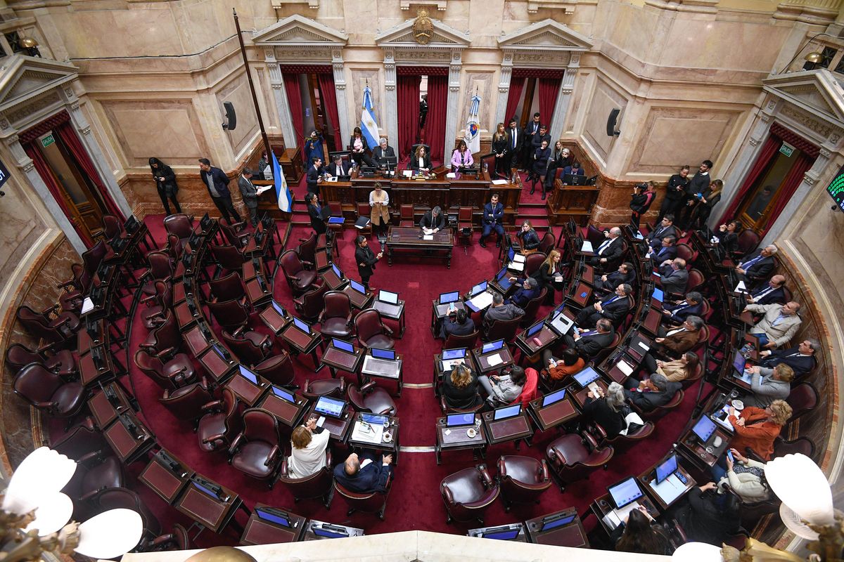 El Senado no se reúne en sesión ordinaria desde el 13 de abril.