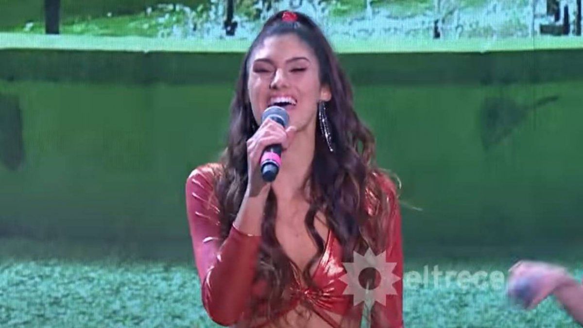 Lola Latorre es una de las figuras del Cantando 2020.