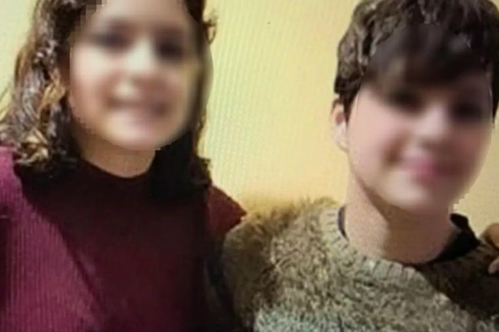 Una compañera de las gemelas argentinas contó que las acosaban y les pegaban en la escuela