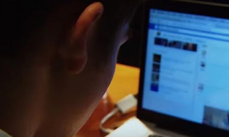 La ley Mica Ortega crea un programa de prevención y concientización del Grooming o Ciberacoso contra Niñas, Niños y Adolescentes. La ley Mica Ortega crea un programa de prevención y concientización del Grooming o Ciberacoso contra Niñas, Niños y Adolescentes.
