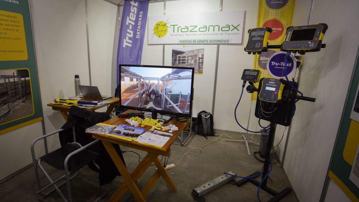 Trazamax se presentó en TodoLáctea con un stand donde mostró sus herramientas y tecnologías para tambos.