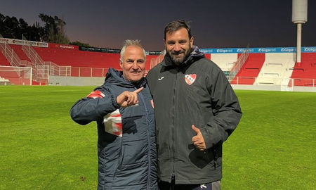 Tras el amistoso ante Unión, Leandro Burtovoy, DT de Independiente de Santo Tomé, elogió al equipo de Madelón Tras el amistoso ante Unión, Leandro Burtovoy, DT de Independiente de Santo Tomé, elogió al equipo de Madelón
