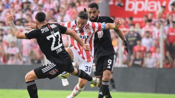 Unión iguala sin goles con Riestra en el 15 de Abril, por la fecha 13 del torneo