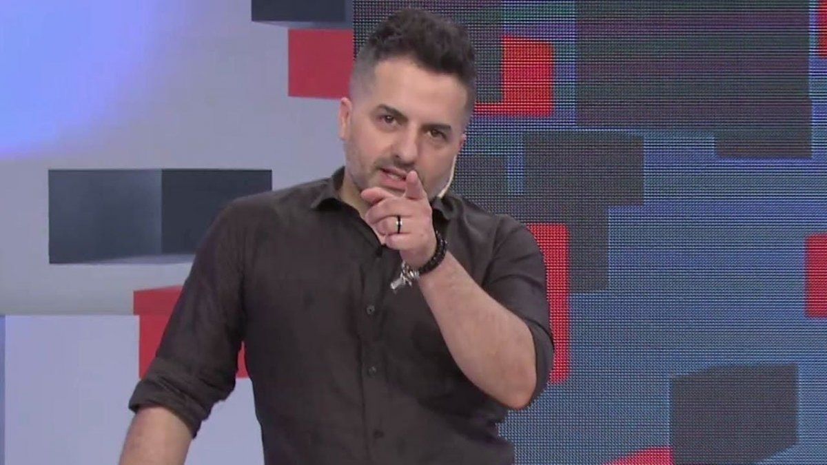 Ángel de Brito no dudó en lanzar una fuerte crítica a parte de sus productores.