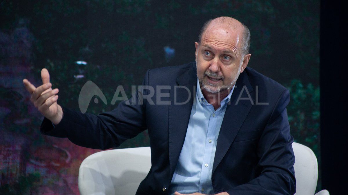 Según confirmaron desde el gobierno provincial, este miércoles se firmará la adhesión de la provincia de Santa Fe al “Fondo Nacional Solidario de Vivienda” y al Programa “Casa Propia – Construir Futuro”.