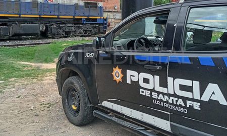 Este domingo asesinaron a un hombre cerca de las vías del ferrocarril en barrio Santa Lucía. Este domingo asesinaron a un hombre cerca de las vías del ferrocarril en barrio Santa Lucía.