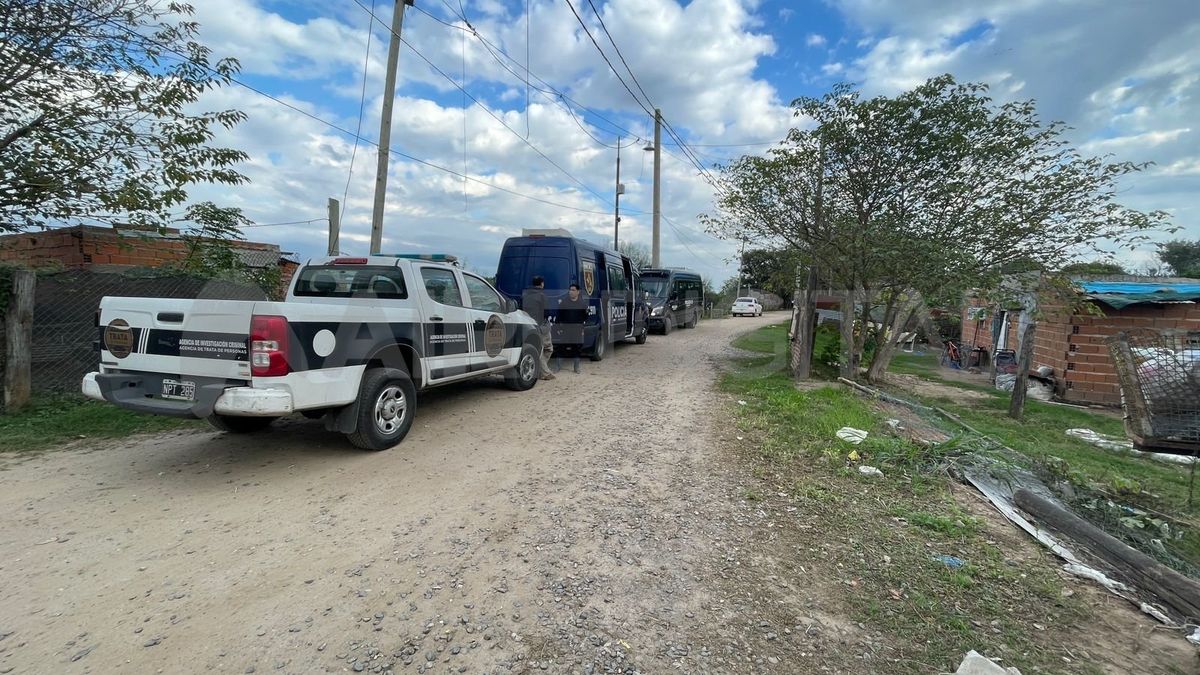 Este viernes volvieron a realizarse rastrillajes en Varadero Sarsotti. Este viernes volvieron a realizarse rastrillajes en Varadero Sarsotti.