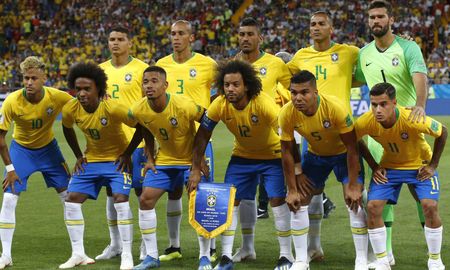 La confirmación de la decisión de los jugadores de la verdeamarela, que ya es un rumor a voces en toda la prensa, se dará a conocer el martes próximo, luego del partido que Brasil jugará ante Paraguay por las Eliminatorias Sudamericanas de cara al Mundial de Catar 2022. La confirmación de la decisión de los jugadores de la verdeamarela, que ya es un rumor a voces en toda la prensa, se dará a conocer el martes próximo, luego del partido que Brasil jugará ante Paraguay por las Eliminatorias Sudamericanas de cara al Mundial de Catar 2022.