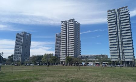 Las viviendas están ubicadas en el Parque Federal de la ciudad de Santa Fe Las viviendas están ubicadas en el Parque Federal de la ciudad de Santa Fe