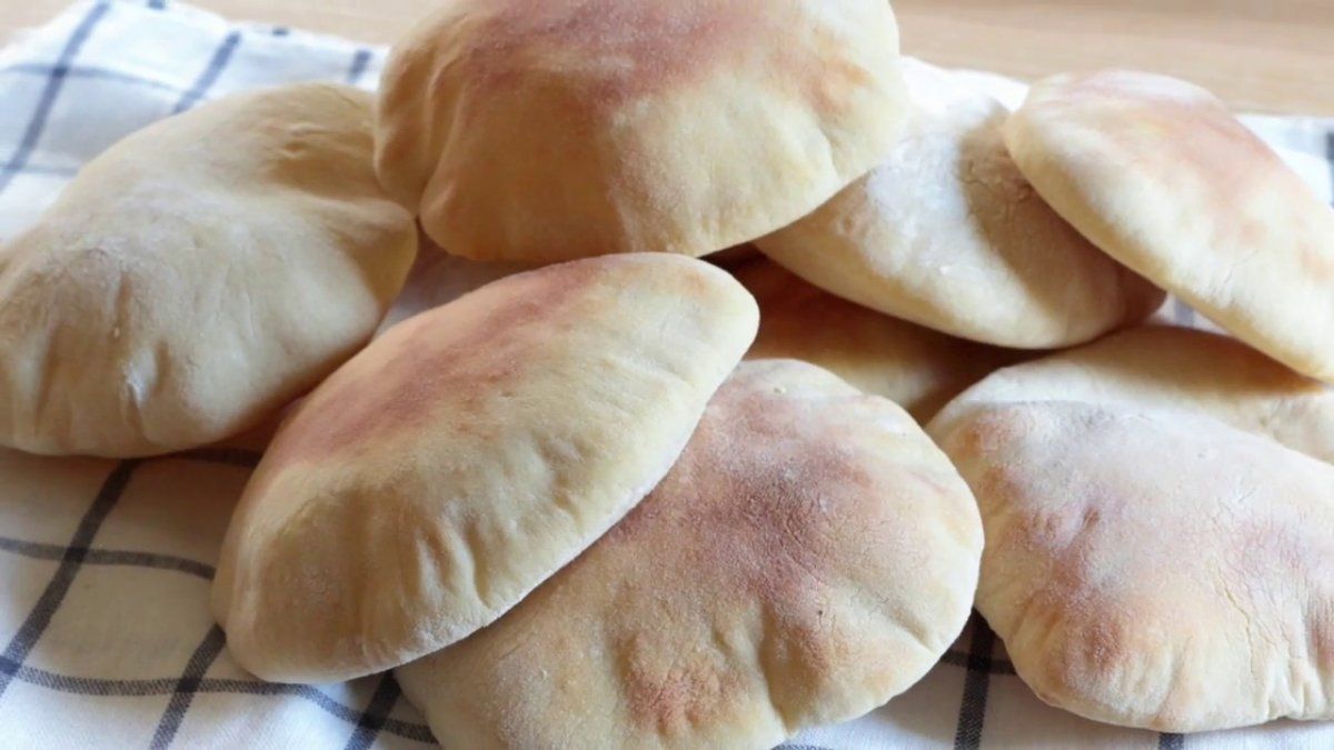 Pan de pita sin miga.