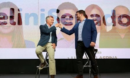 Contundente apoyo de Mauricio Macri en Santa Fe a Federico Angelini, Amalia Granata y Luciano Laspina Contundente apoyo de Mauricio Macri en Santa Fe a Federico Angelini, Amalia Granata y Luciano Laspina