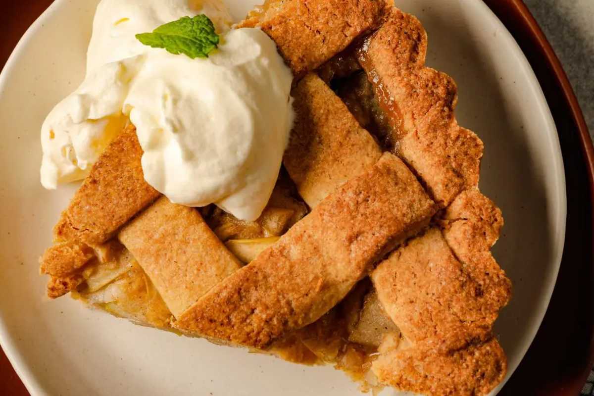 Seguí los pasos para hacer una deliciosa tarta de manzana. Seguí los pasos para hacer una deliciosa tarta de manzana. 