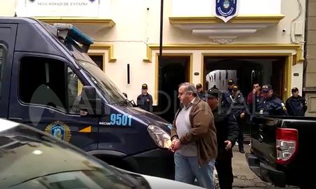 Lepwats fue detenido cuando se encontraba al frente de la delegación Santa Fe de la PFA Lepwats fue detenido cuando se encontraba al frente de la delegación Santa Fe de la PFA