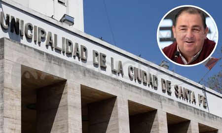 La Municipalidad cambiará de gestión en diciembre, cuando Juan Pablo Poletti asuma como intendente de la ciudad de Santa Fe. La Municipalidad cambiará de gestión en diciembre, cuando Juan Pablo Poletti asuma como intendente de la ciudad de Santa Fe.