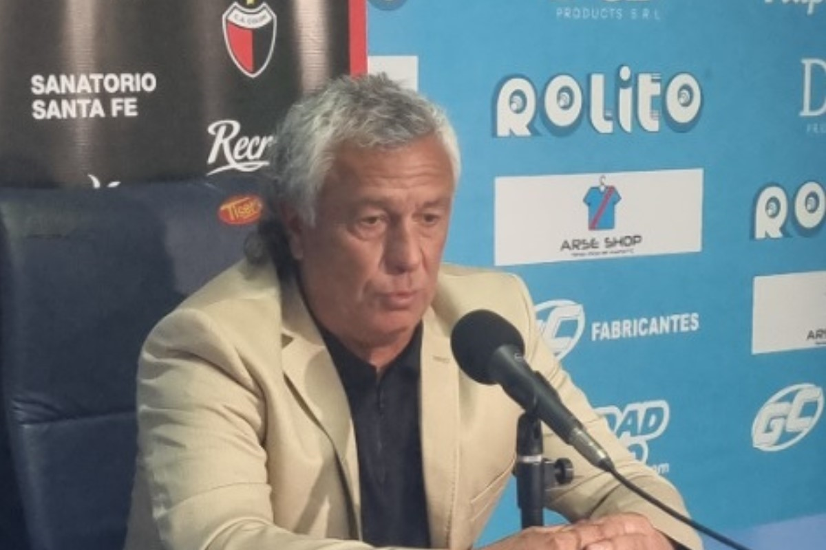 Néstor Gorosito dio la cara tras el partido y analizó la derrota en conferencia del partido.