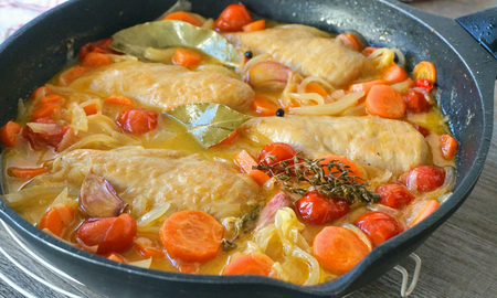 Cómo hacer pollo al escabeche en casa: la receta fácil y rápida, con pocos ingredientes Cómo hacer pollo al escabeche en casa: la receta fácil y rápida, con pocos ingredientes