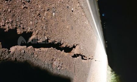 El sismo en San Juan fue de 6,4 grados de la escala Richter . El sismo en San Juan fue de 6,4 grados de la escala Richter .