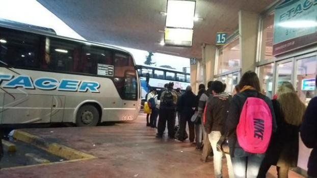Primer aumento de 2019 del transporte Paraná-Santa Fe: el boleto subió a $29