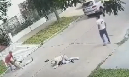 Engañaron a unos jubilados con el fin de roberle su auto. Engañaron a unos jubilados con el fin de roberle su auto.