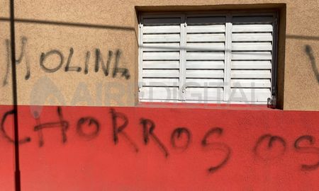 Es la segunda amenaza que reciben en dos semanas. Es la segunda amenaza que reciben en dos semanas.