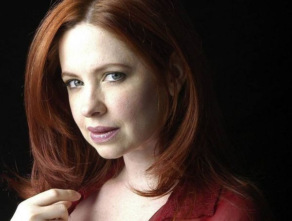 Andrea del Boca y su hija se fueron del país luego de la denuncia contra su padre