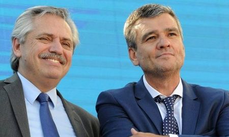 Zabaleta jugó fuerte para defender lugares en la Provincia de Buenos Airesfrente al avance de La Cámpora yde Máximo Kirchner, con quientiene una fuerte rivalidad política. Zabaleta jugó fuerte para defender lugares en la Provincia de Buenos Airesfrente al avance de La Cámpora yde Máximo Kirchner, con quientiene una fuerte rivalidad política.
