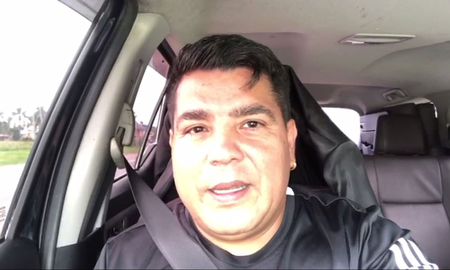 El precandidato a Diputado Nacional por Santa Fe habló con sus seguidores minutos antes de emitir su voto en las Paso 2021. El precandidato a Diputado Nacional por Santa Fe habló con sus seguidores minutos antes de emitir su voto en las Paso 2021.