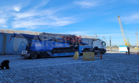 Gasoducto: este domingo llegó a Santa Fe el equipamiento para realizar el cruce de la Laguna Setúbal