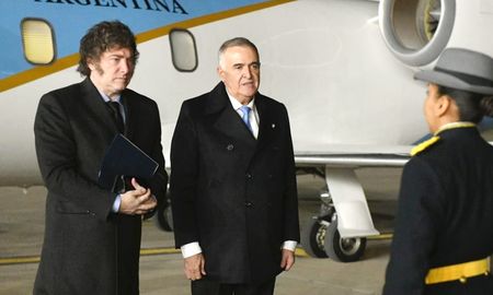 El gobernador Osvaldo Jaldo confirmó la presencia de Javier Milei en Tucumán para los actos patrios. El gobernador Osvaldo Jaldo confirmó la presencia de Javier Milei en Tucumán para los actos patrios.