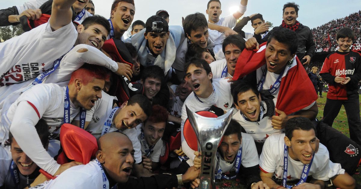 Newell's es el segundo club del interior con más títulos oficiales de AFA. Newell's es el segundo club del interior con más títulos oficiales de AFA.