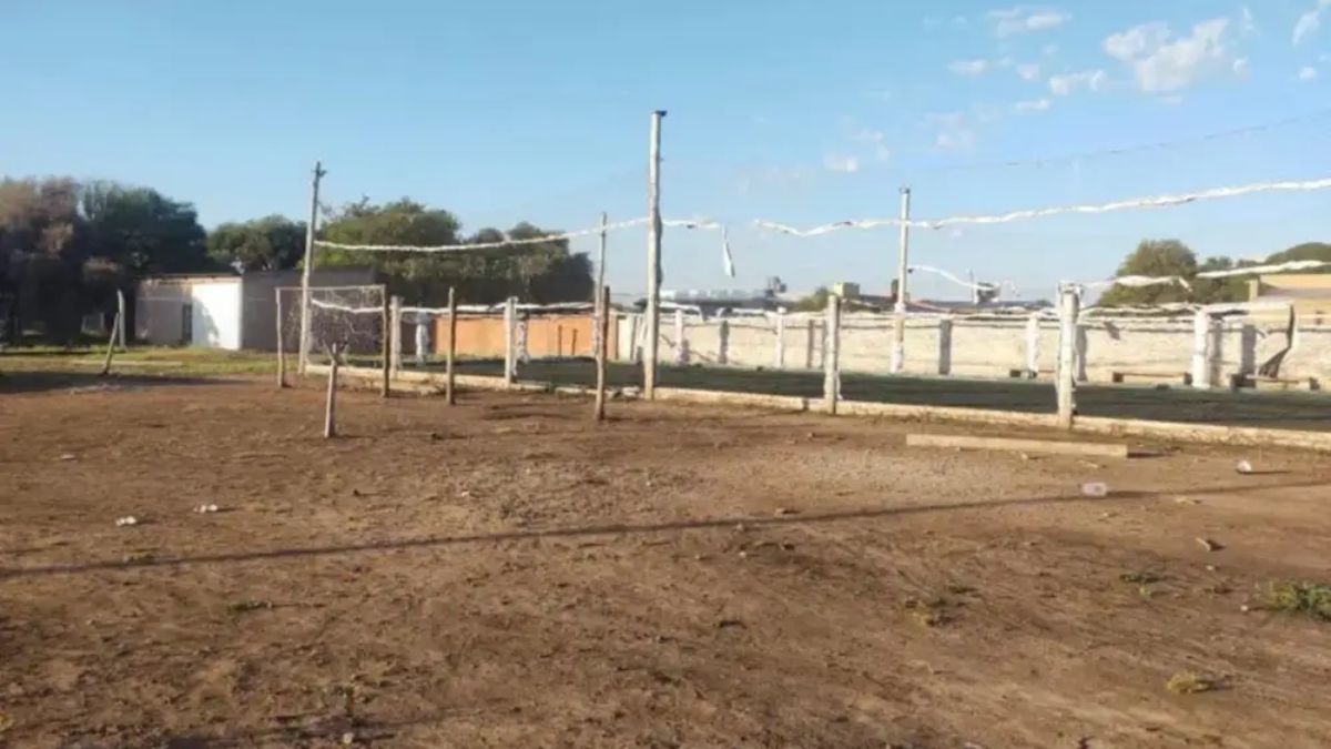 El joven lo apuñaló tras una pelea durante un partido de fútbol. El ataque ocurrió en Chaco.