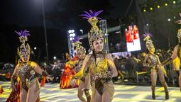 altText(Fin de semana XXL en Santa Fe: 450 mil turistas y un impacto de 25 mil millones)}