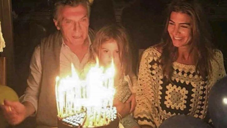 En el día de su cumpleaños, Macri analiza con Triaca la situación de Moyano