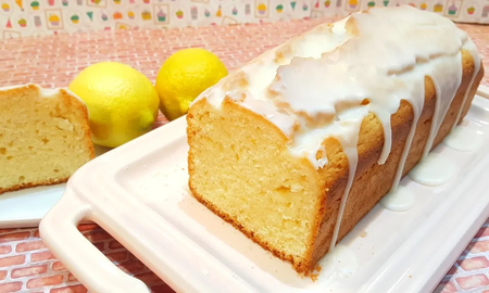 Disfrutá de este budín de limón casero y fácil de hacer Disfrutá de este budín de limón casero y fácil de hacer