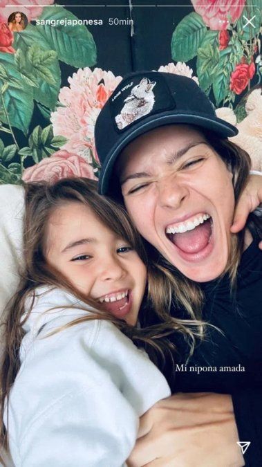 Las fotos que la China Suárez subió a Instagram junto a Rufina.