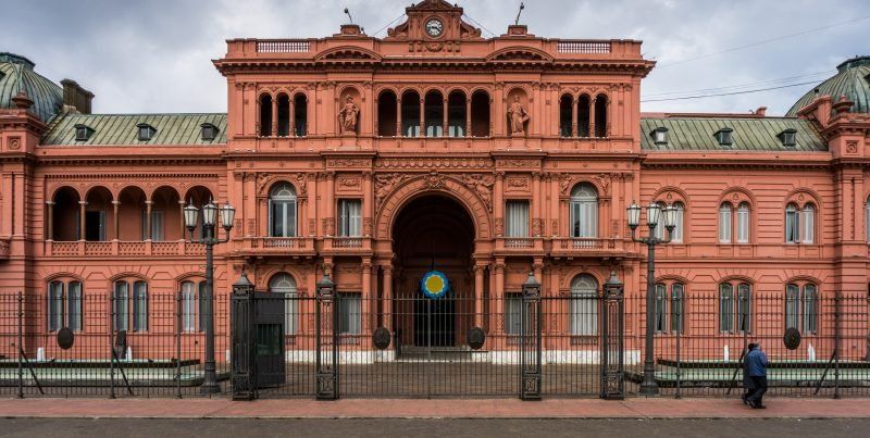 Detuvieron en Casa Rosada a un hombre armado que quería “hablar” con Macri