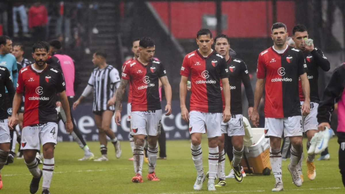 Colón ganó 1 de sus últimos 9 encuentros en la Primera Nacional: el resto fueron 7 derrotas y un empate.