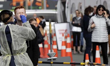 Nueva Zelanda detectó contagios locales de coronavirus tras 102 días y puso a Auckland en cuarentena. Nueva Zelanda detectó contagios locales de coronavirus tras 102 días y puso a Auckland en cuarentena.