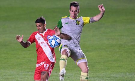 A las 17.10, Argentinos Juniors visita a Aldosivi por la Copa Diego Maradona. A las 17.10, Argentinos Juniors visita a Aldosivi por la Copa Diego Maradona.