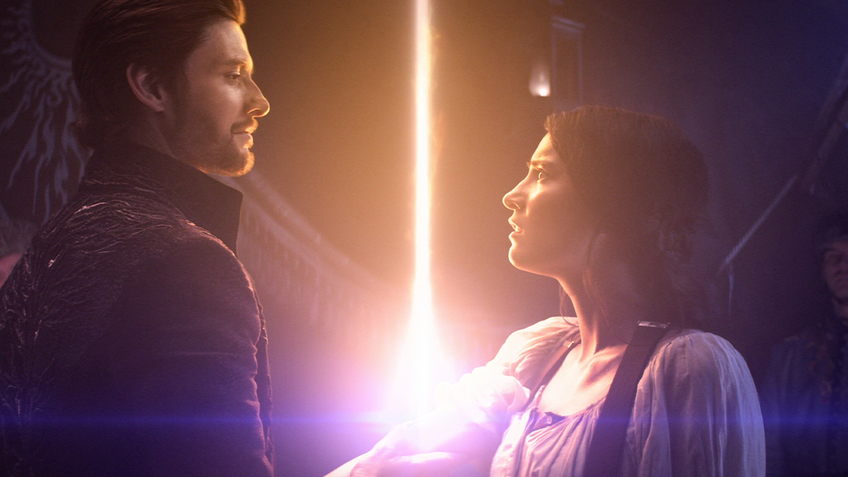 Sombra y Hueso se estrenó el 23 de abril de 2021 y actualmente se transmite en todo el mundo