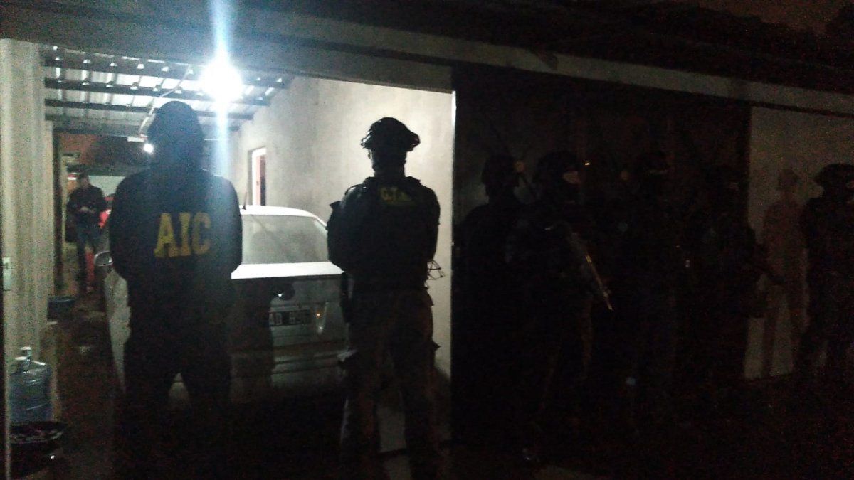 Los procedimientos fueron realizados por fuerzas de irrupción, como, por ejemplo, las TOE.