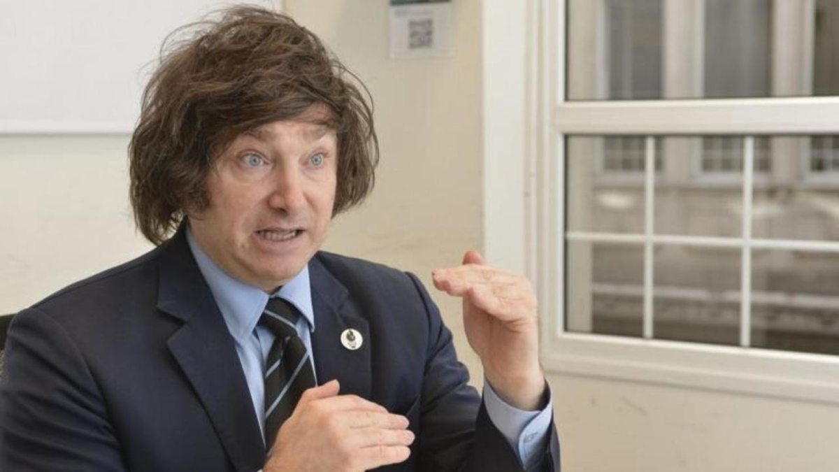 Así sería Javier Milei sin su peluca