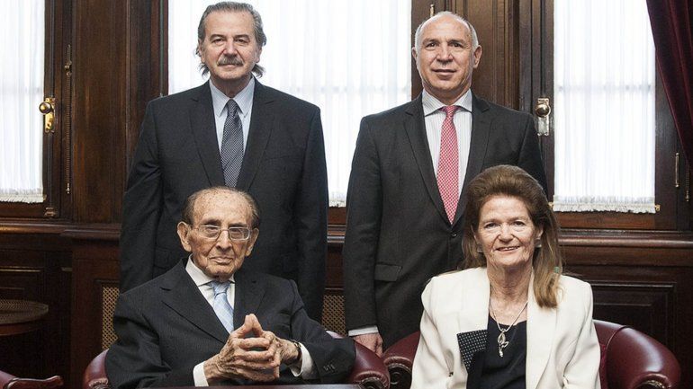 Carlos Fayt participó de su última reunión como juez de la Corte Suprema