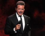 luis miguel: sus secretos seran revelados en libro biografico luis miguel: sus secretos seran revelados en libro biografico