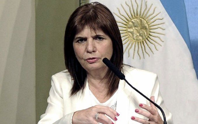 Bullrich: “No encuentro razón para que 40 gendarmes se lleven a una persona”