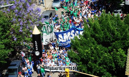 paritarias: el gobierno convoco a los gremios docentes paritarias: el gobierno convoco a los gremios docentes