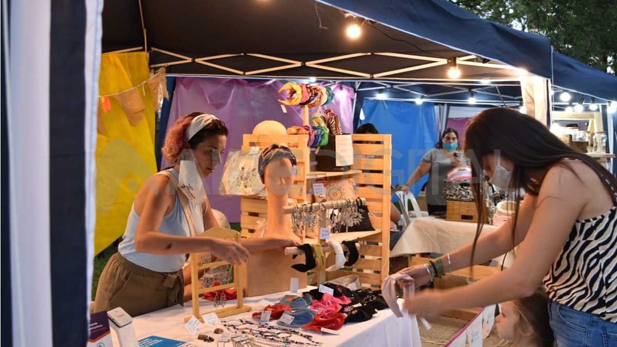 Para asociarse a la Cámara pueden hacerlo por Instagram: @cds-santafe, allí encontrarán también el link para comunicarse directamente por whatsapp.