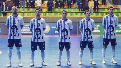 El homenaje de la selección argentina de futsal a Diego Maradona