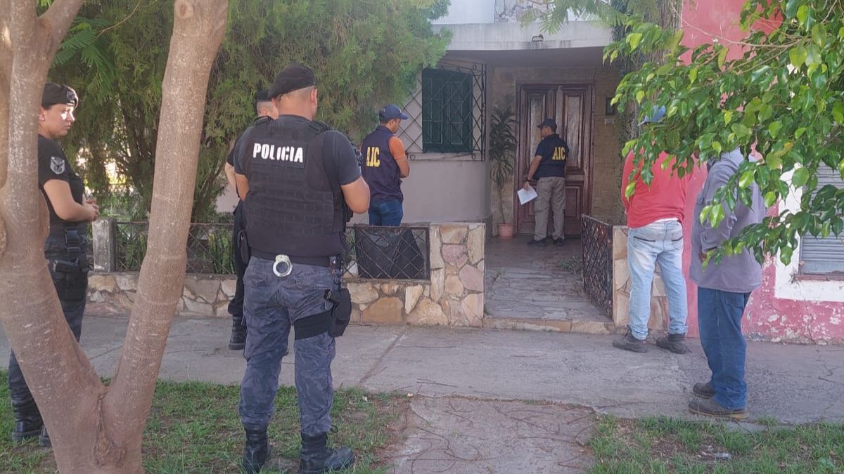 Allanamiento en Las Toscas por una denuncia de amenazas