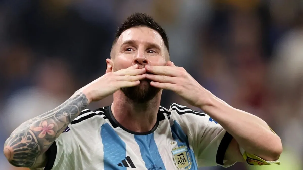 Lionel Messi festejando un gol en el Mundial de Qatar 2022.
